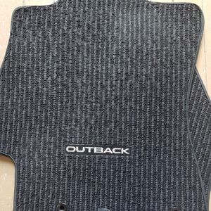 2019 Subaru Outback carpet floor mats